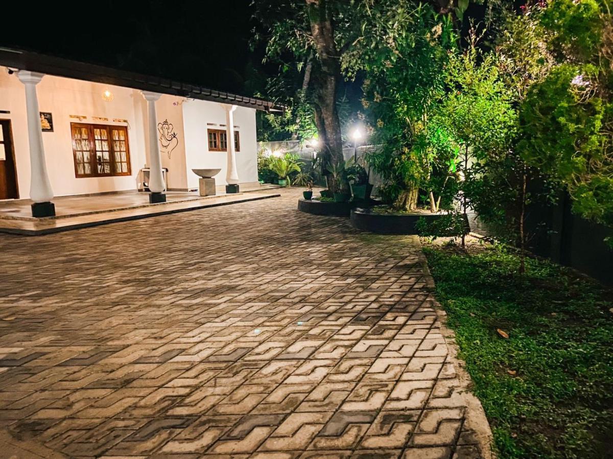 דיקוולה The Village Home מראה חיצוני תמונה