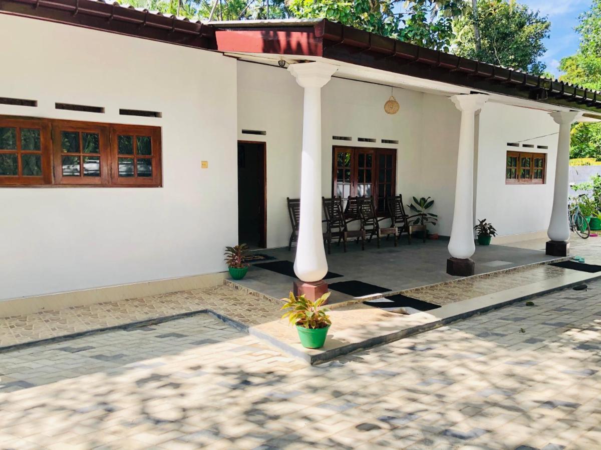 דיקוולה The Village Home מראה חיצוני תמונה