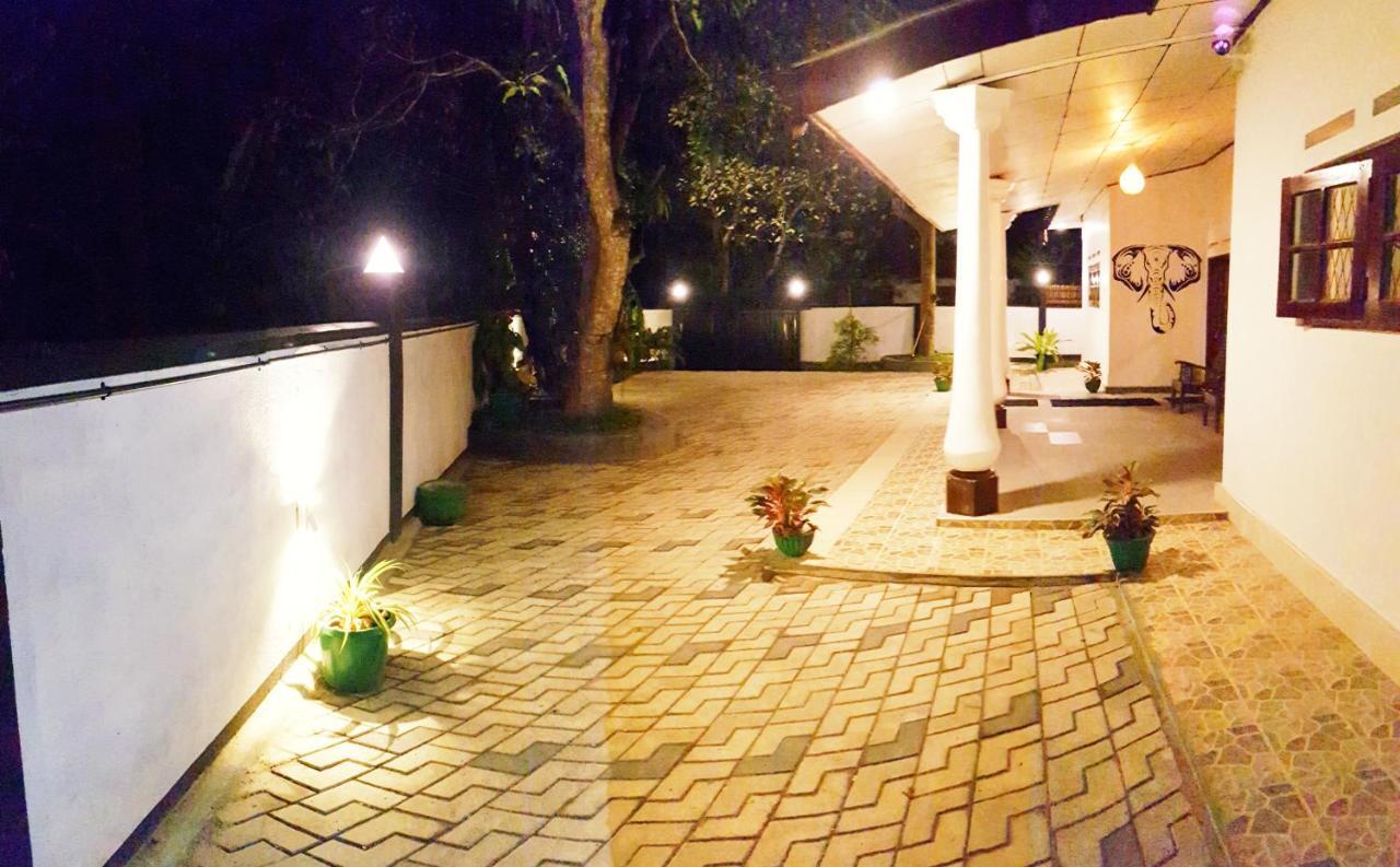 דיקוולה The Village Home מראה חיצוני תמונה